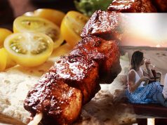 couple enjoy food in desert