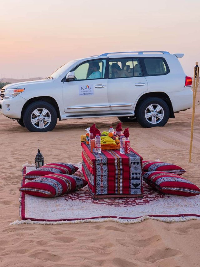 Desert Dining: Delights Served on the Arabian Dunes