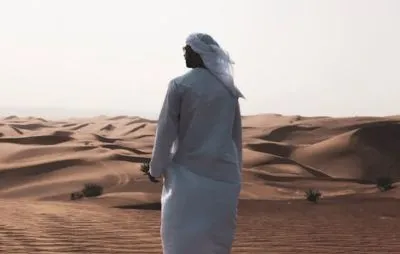Emirati Attire in Desert
